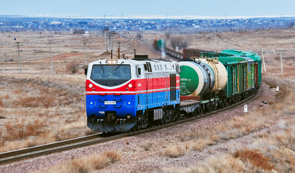 Казахстанские железные дороги намерены использовать СПГ