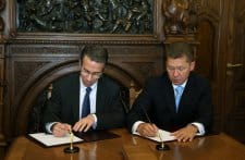 «Газпром» и Caterpillar подписали Меморандум о сотрудничестве в сфере газомоторного топлива