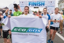 Топливный бренд EcoGas представлен на международном марафоне «Белые Ночи» в Санкт-Петербурге
