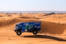 Газовый КАМАЗ удерживает второе место в грузовом зачете по итогам 5 этапов Africa Eco Race