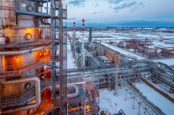Минэнерго поддержит строительство новых производственных мощностей глубокой переработки на Нижегородском НПЗ