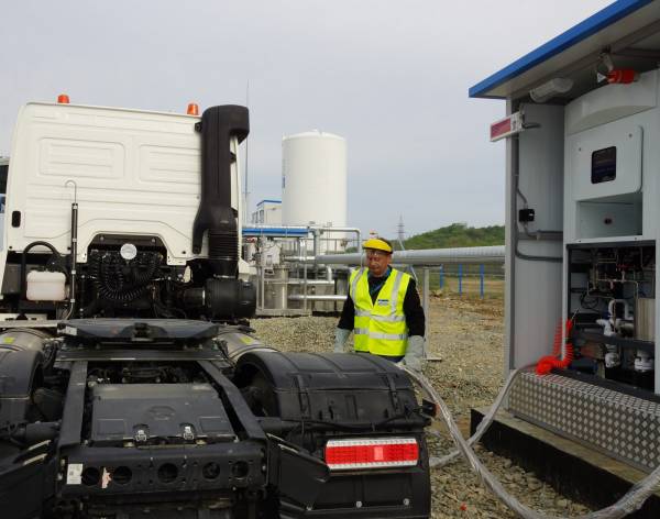 Введена в эксплуатацию первая малотоннажная установка сжижения природного газа на Дальнем Востоке