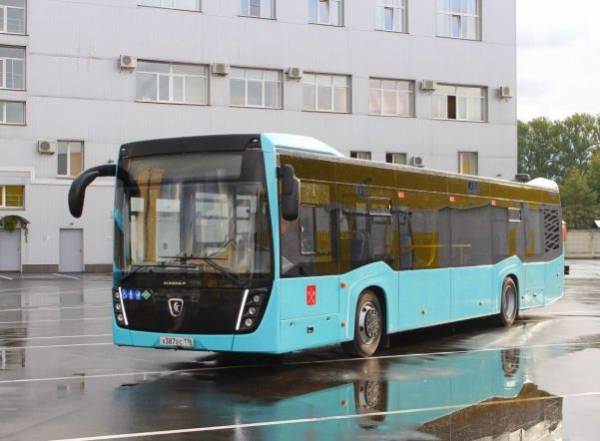 Петербург стал лидером в России по числу автобусов на СПГ